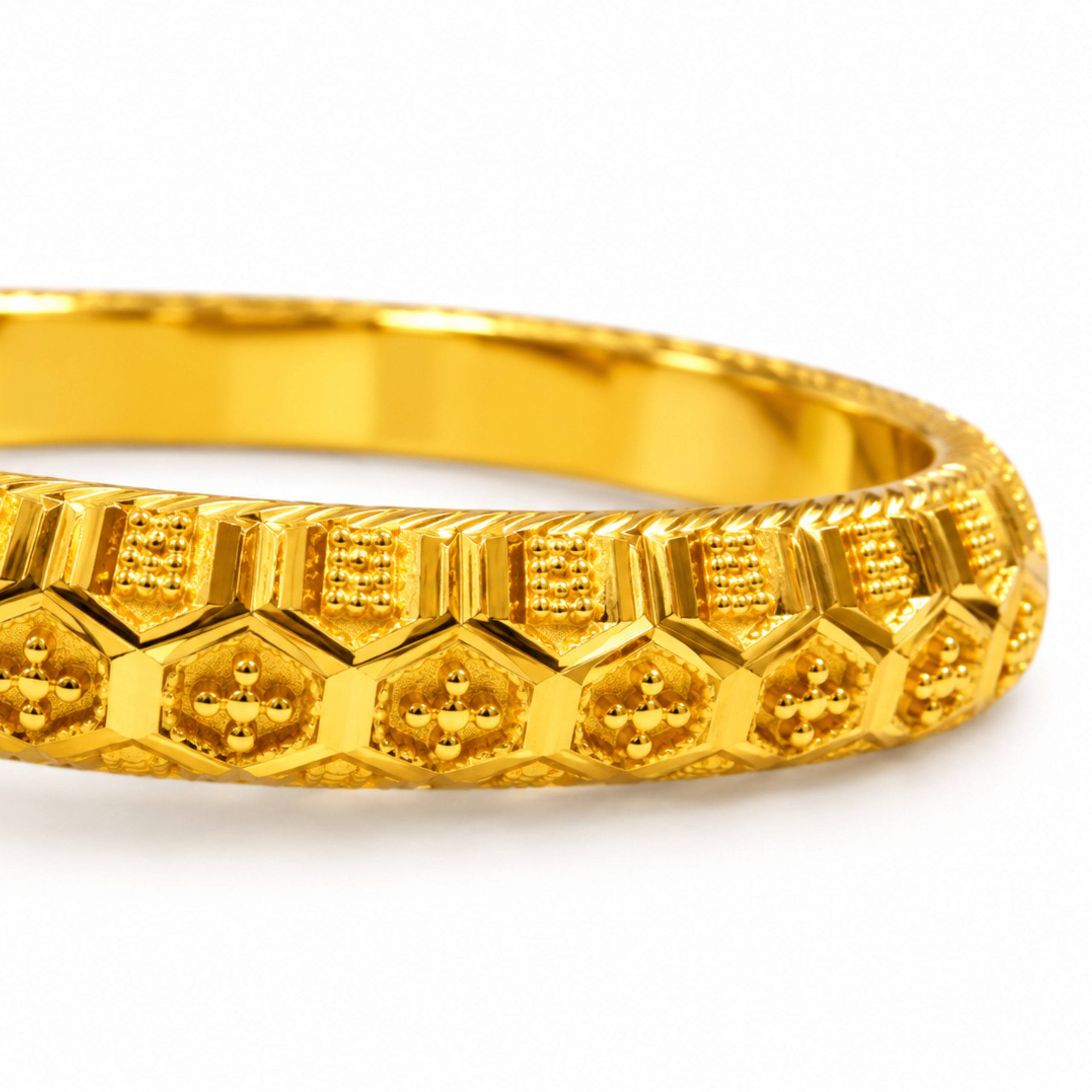 22K Gold Bangle